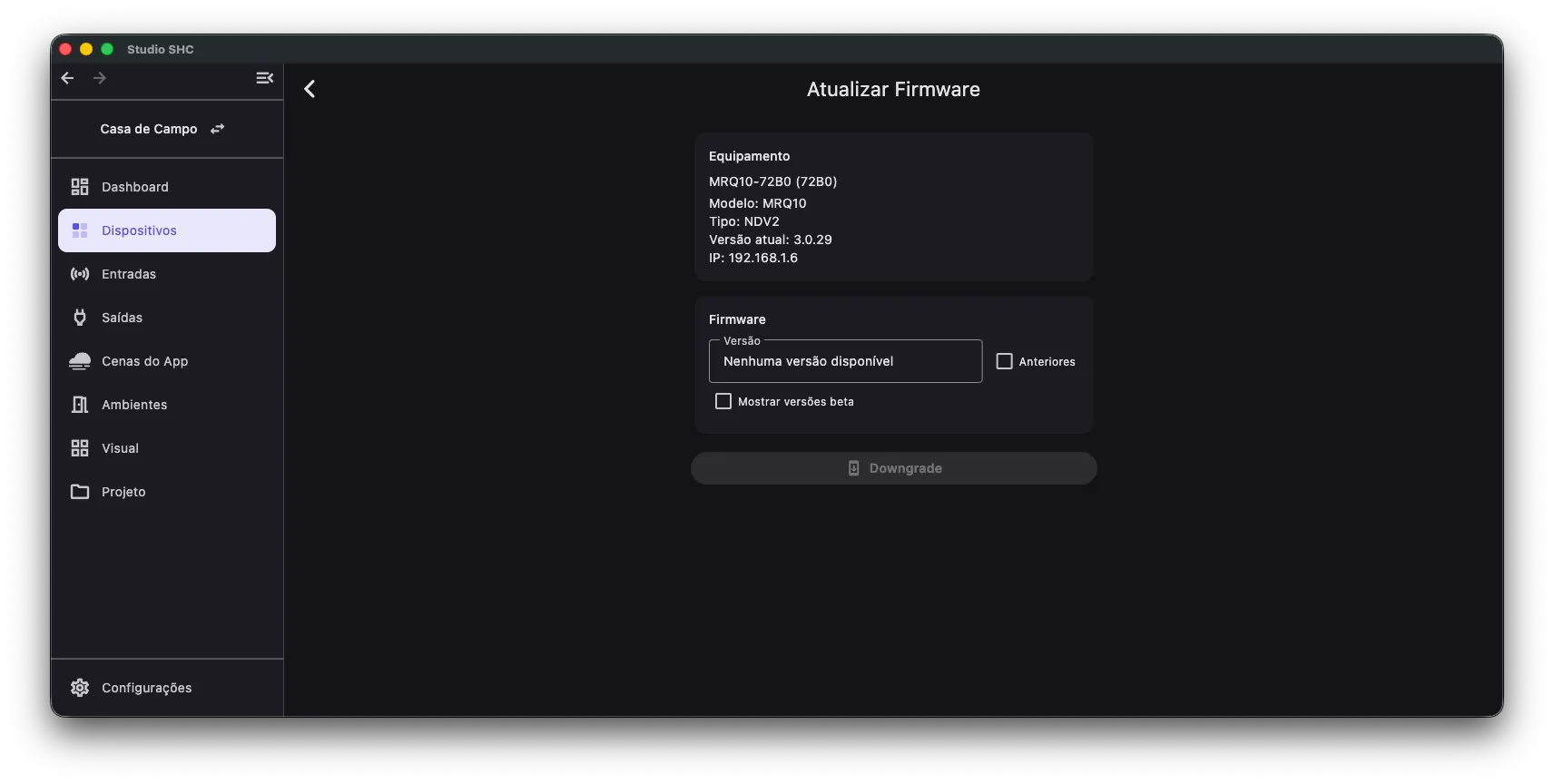 Área Firmware de um equipamento moderno com a opção Mostrar versões beta